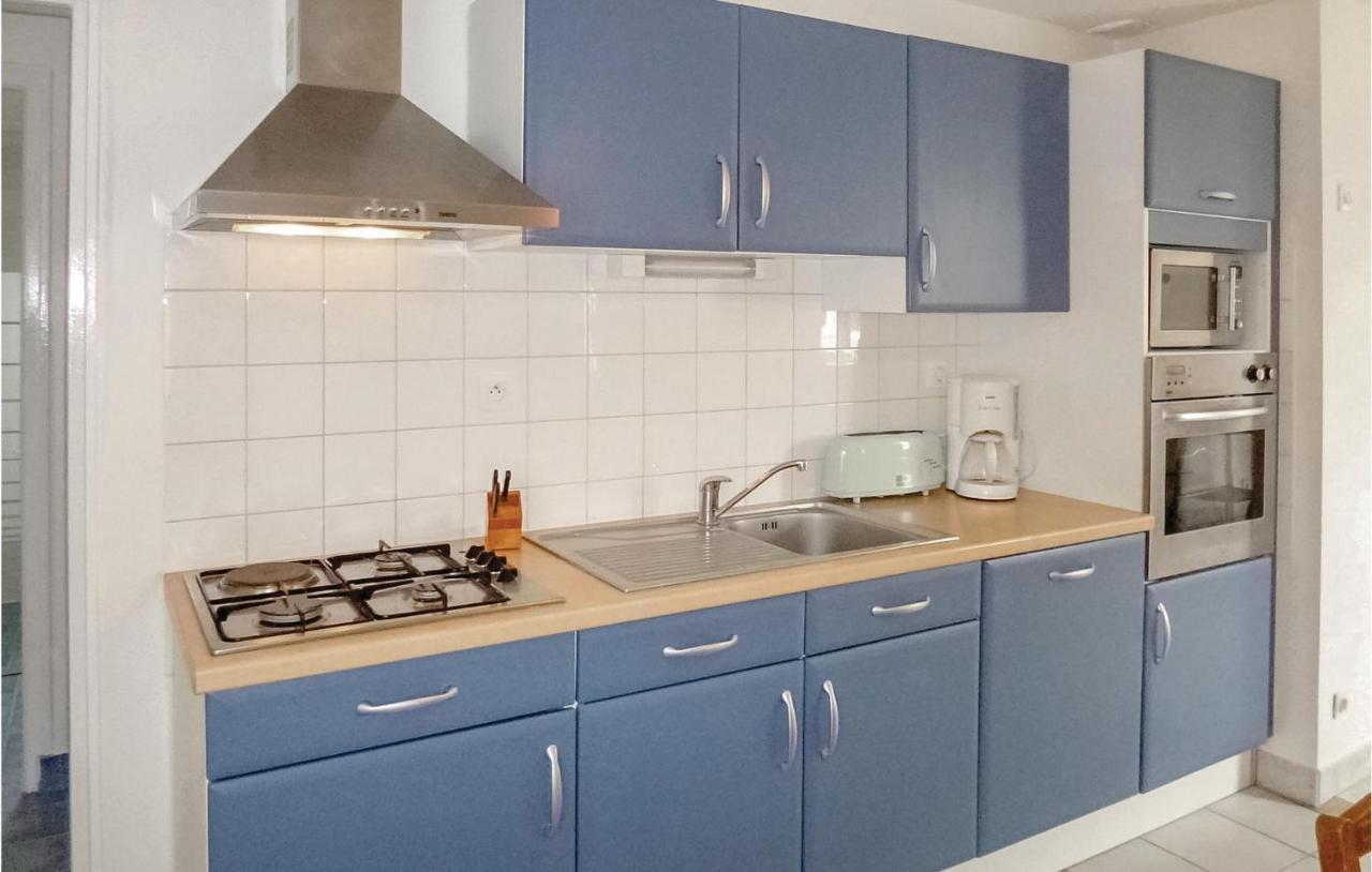 Stunning Home In St, Marcouf De Lisle With Wifi Saint-Marcouf Bagian luar foto